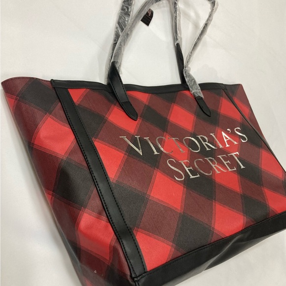 New Victoria's Secret Plaid Tote O/S - Picture 3 of 9